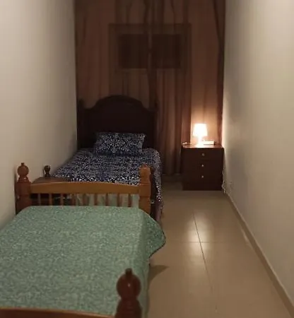 Alges Guesthouse 民宿